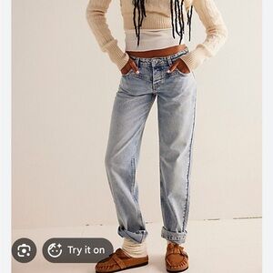 Free People- We The Free Shelby Low Rise Jeans